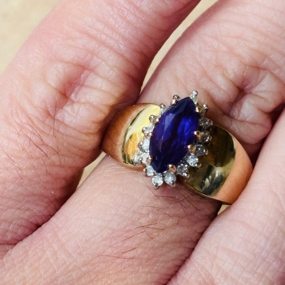 ✨ Vintage 14K Yellow Gold Amethyst & Diamond Ring – 4.30g ✨